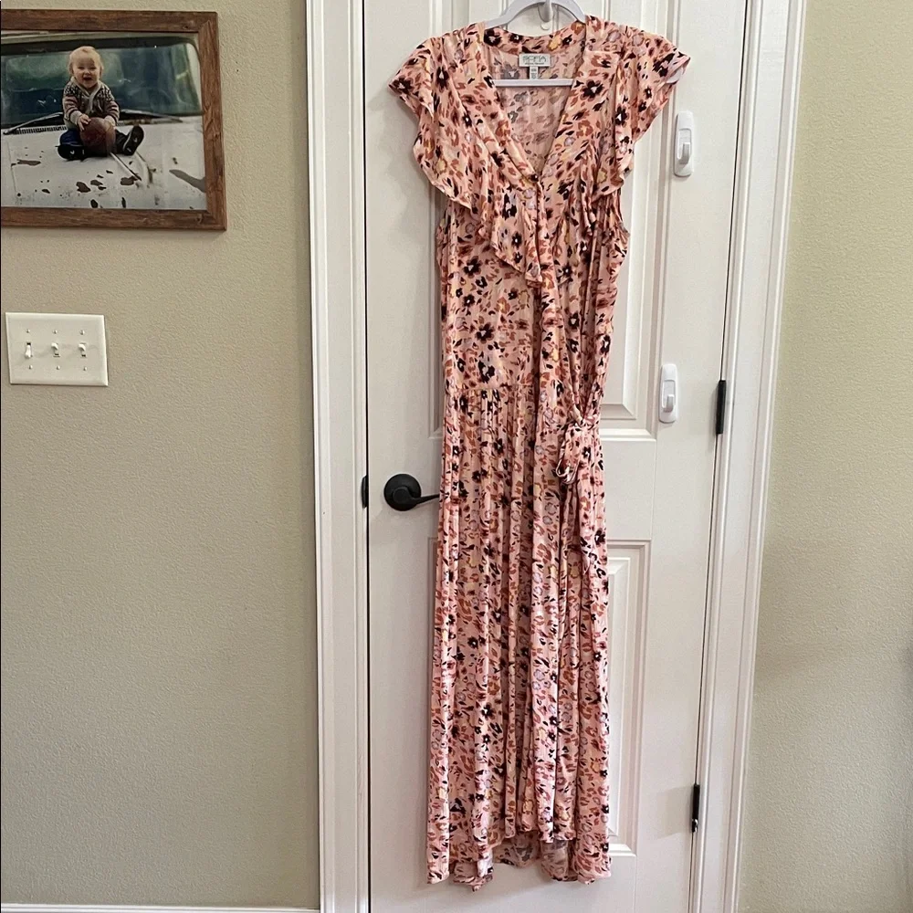 Sofia by Sofia Vergara Peach Floral Maxi Full Wrap Dress - Picture 1 of 9